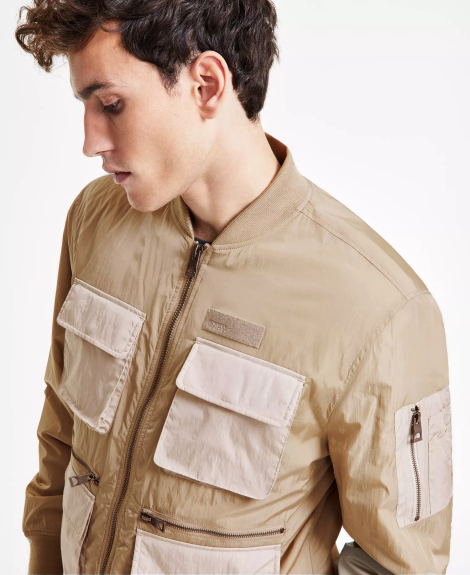 Чоловіча бомбер-куртка Guess з кишенями 1159847744 (Бежевий L)
