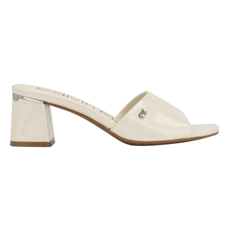 Женские лакированные босоножки Ulaka Calvin Klein на каблуке 39,5 (9 US) 25,5 см Молочный 1159842929