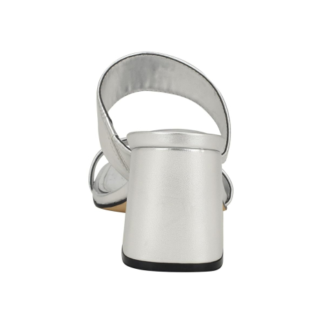 Женские босоножки Calvin Klein на каблуке 38 (7,5 US) 24 см Серебристый 1159849302