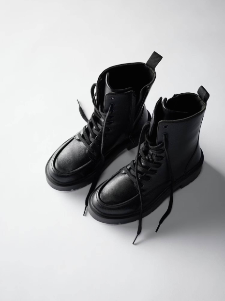 Ботинки UNIQLO на шнуровке 40 (8,5 US) 26 см Черный 1159853772