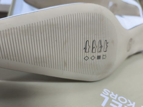 Жіночі шкіряні ботильйони від Michael Kors 37 (7 US) 27 см Білий 1160879954