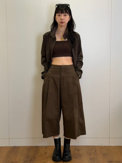 Бюстгальтер-топ із чашками UNIQLO в рубчик 1160667255 (Коричневий M)