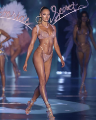 Сетчатый бюстгальтер Victoria's Secret  со стразами 1159841163 (Розовый 34A)