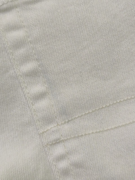 Женские джинсовые шорты Mid Length от Levi's 1159853219 (Белый 33)