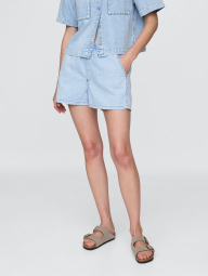 Джинсовые шорты GAP 1159848078 (Голубой M)