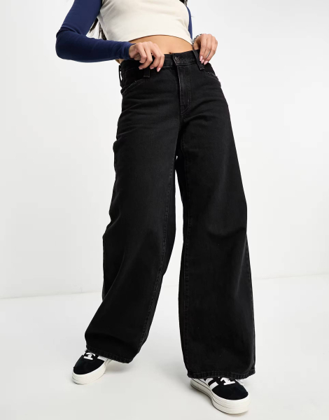 Женские джинсы 94 Baggy Levi's 1159838572 (Черный 24)
