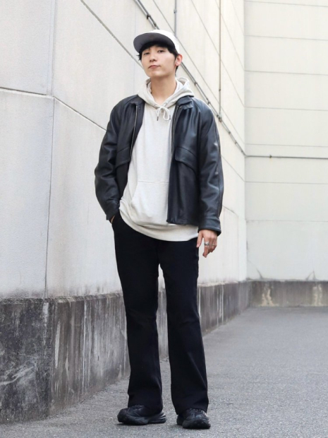 Джинсы-клеш UNIQLO 1159851846 (Черный L)