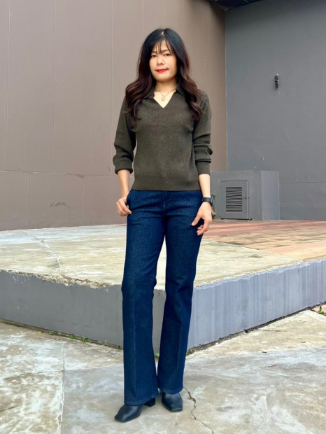 Женские джинсы-клеш UNIQLO 1159851862 (Синий L)