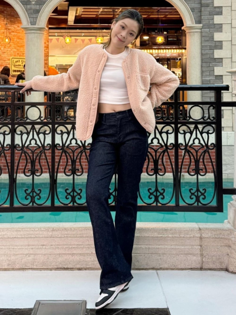 Женские джинсы-клеш UNIQLO 1159851862 (Синий L)