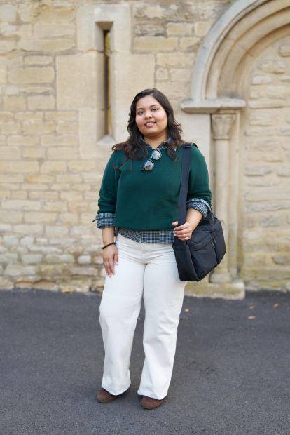 Широкие прямые джинсы UNIQLO 1159852516 (Молочный 26)