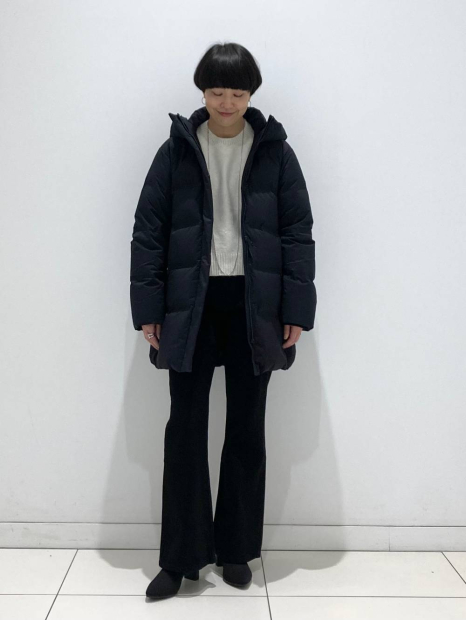 Женские джинсы Uniqlo 1159864960 (Черный 28)