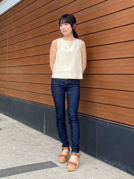 Жіночі джинси Skinny Uniqlo 1159955206 (Синій 32)