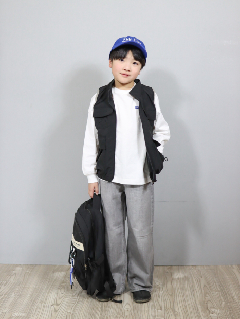 Широкие детские джинсы UNIQLO прямые 1161969165 (Серый 11-12) на рост 145-155 см