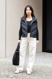 Широкие прямые джинсы UNIQLO 1159852516 (Молочный 26)