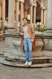 Мужские джинсы UNIQLO узкого кроя 1159858398 (Голубой 40W 32L)