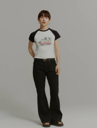 Женские джинсы Uniqlo 1159864960 (Черный 28)