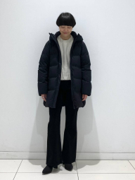 Женские джинсы Uniqlo 1159864960 (Черный 28)