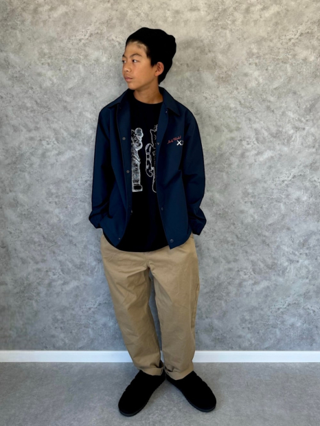 Футболка UNIQLO KAWS + Warhol UT Graphic с принтом 1159840394 (Черный S)