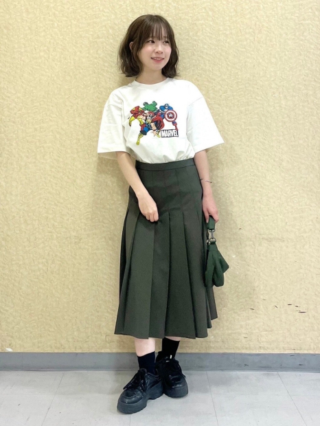 Футболка UNIQLO Marvel 1159842678 (Молочный XL)