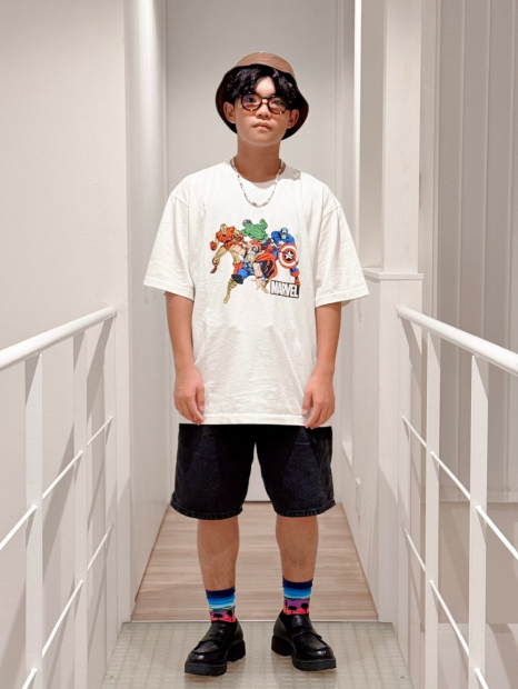 Футболка UNIQLO Marvel 1159842678 (Молочный XL)