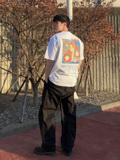 Футболка UZUMAKI UT Graphic UNIQLO с принтом аниме манга 1159844392 (Белый XS)