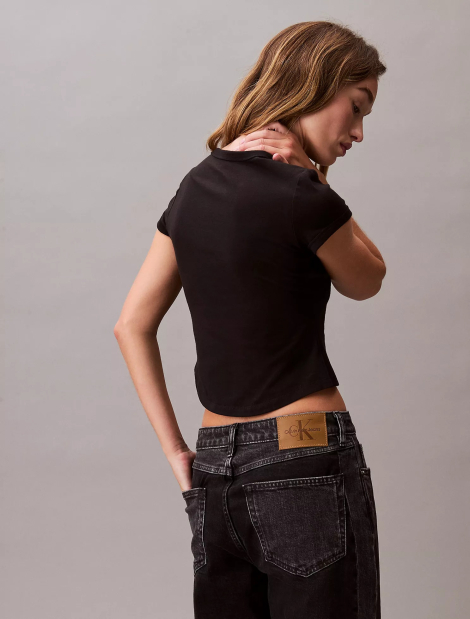 Жіноча футболка Calvin Klein із оксамитовим логотипом 1159850180 (Чорний M)