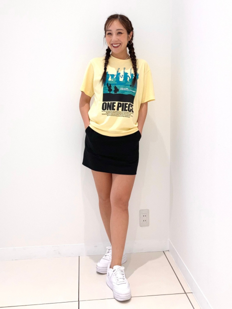 Футболка UT Archive One Piece UNIQLO с принтом 1159852416 (Желтый M)