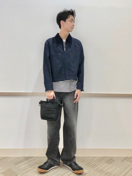 Футболка UNIQLO з колекції UT 1159856713 (Чорний/Білий XXL)