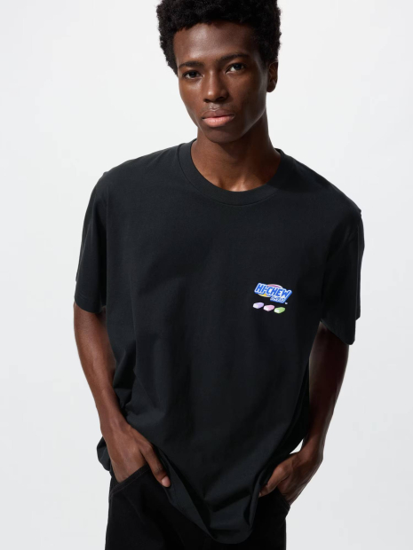 Футболка UNIQLO The Brands Sweets 1159861893 (Черный M)