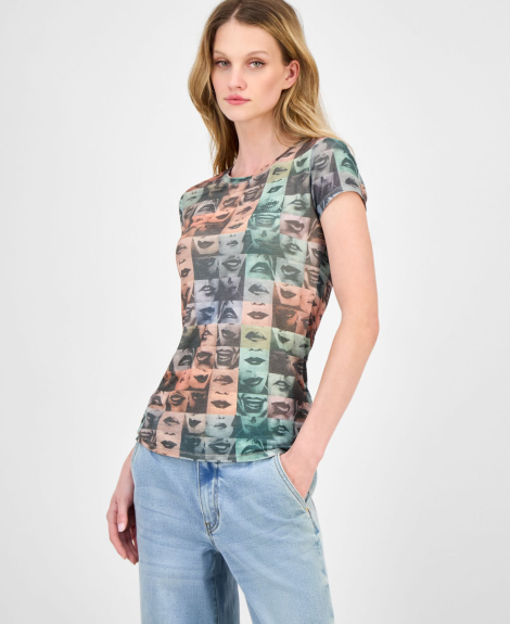 Женская футболка GUESS с принтом и стразами 1159864145 (Разные цвета S)