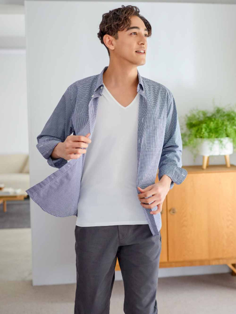 Футболка AIRism с V-образным вырезом UNIQLO 1160894418 (Белый XS)