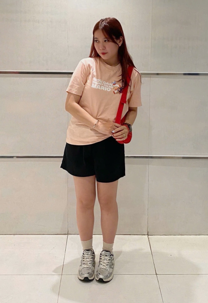 Футболка UNIQLO с принтом The Super Mario Galaxy 1161460405 (Розовый L)