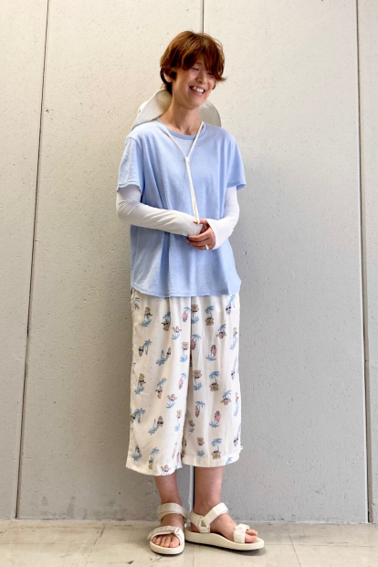 Женская льняная футболка UNIQLO 1161465537 (Голубой XL)
