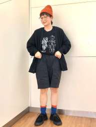 Футболка UNIQLO KAWS + Warhol UT Graphic с принтом 1159840394 (Черный S)