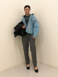 Футболка UNIQLO с вышивкой Mickey Mouse 1159842705 (Серый M)