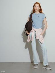 Футболка UNIQLO с вышивкой Mickey Mouse 1159842709 (Голубой M)