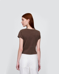 Женская укороченная футболка GAP с логотипом 1159845039 (Коричневый XS)