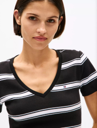 Женская футболка Tommy Hilfiger 1159844974 (Черный M)