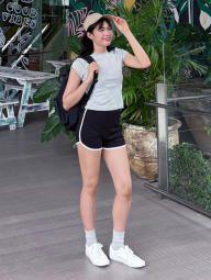 Эластичная футболка UNIQLO в полоску 1159849036 (Белый/Серый S)