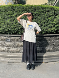 Футболка UNIQLO с принтом SKULLPANDA 1159849746 (Молочный S)