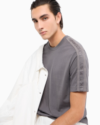 Мужская футболка Armani Exchange 1159857301 (Серый M)