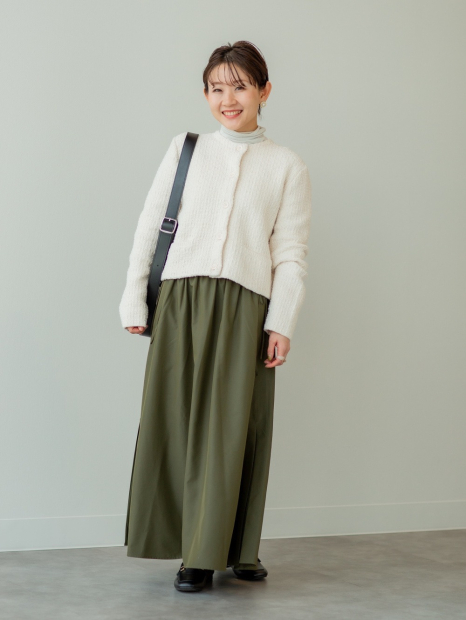 Женский вязаный кардиган UNIQLO 1159843004 (Молочный M)
