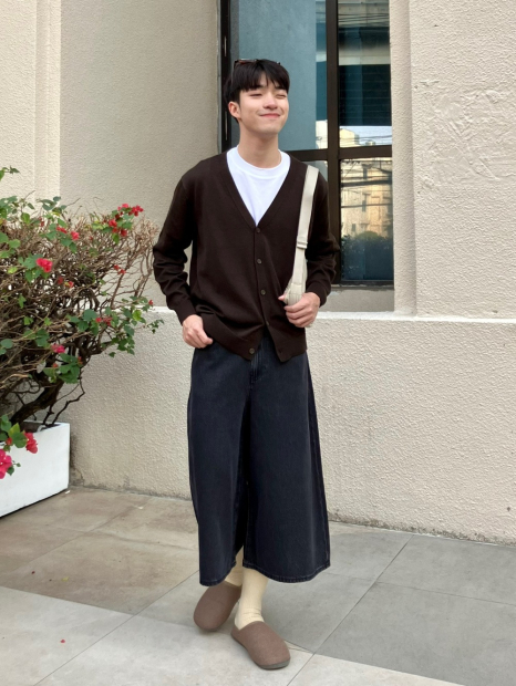 Кардиган UNIQLO кофта 1160088288 (Коричневий M)