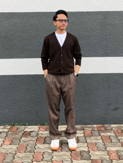 Кардиган UNIQLO кофта 1160088288 (Коричневий M)