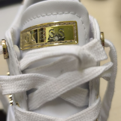 Жіночі кеди GUESS з логотипом 37 (6,5 US) 24 см Білий 1159860120