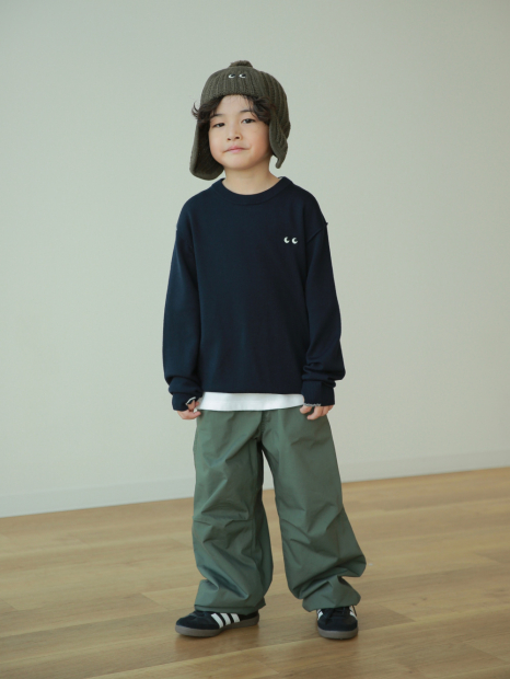 Детский свитер UNIQLO x Anya Hindmarch 1159856081 (Синий 9-10) на рост 135-145 см