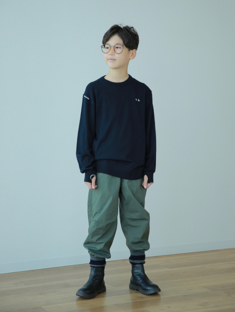 Детский свитер UNIQLO x Anya Hindmarch 1159856081 (Синий 9-10) на рост 135-145 см