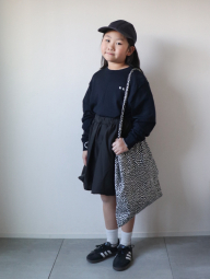 Детский свитер UNIQLO x Anya Hindmarch 1159856081 (Синий 9-10) на рост 135-145 см