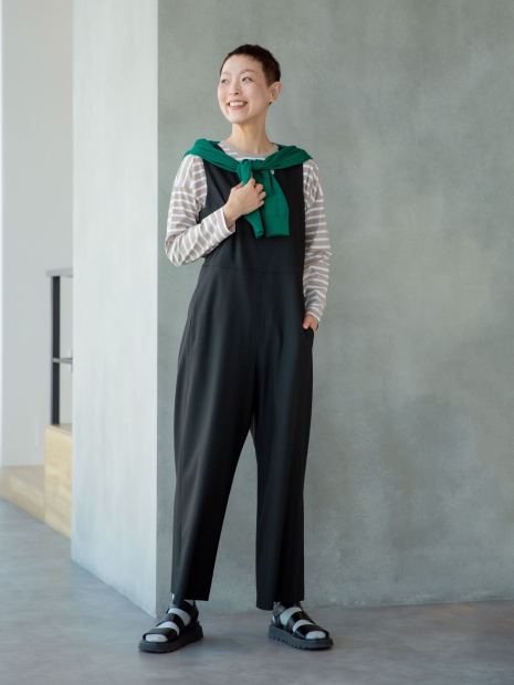 Женский комбинезон Uniqlo 1159841712 (Черный XL)