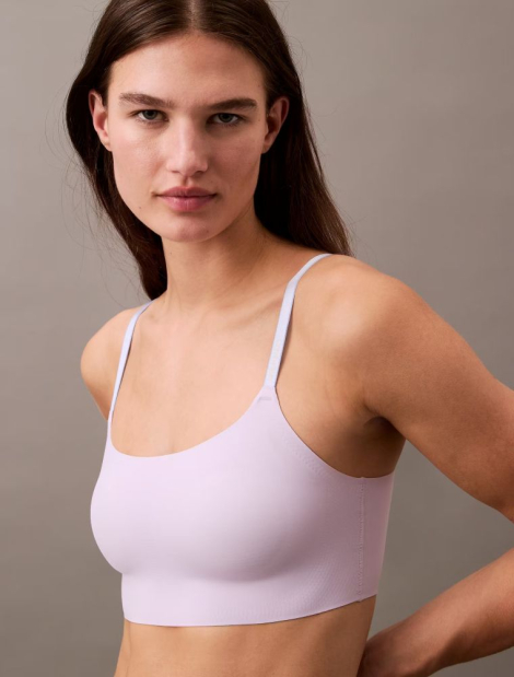 Безшовні трусики тонг Calvin Klein 1159838370 (бузковий M)
